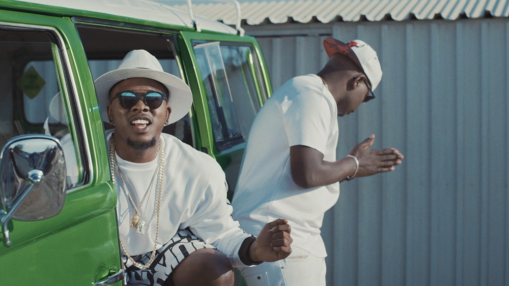Runtown ft Uhuru “Banger”